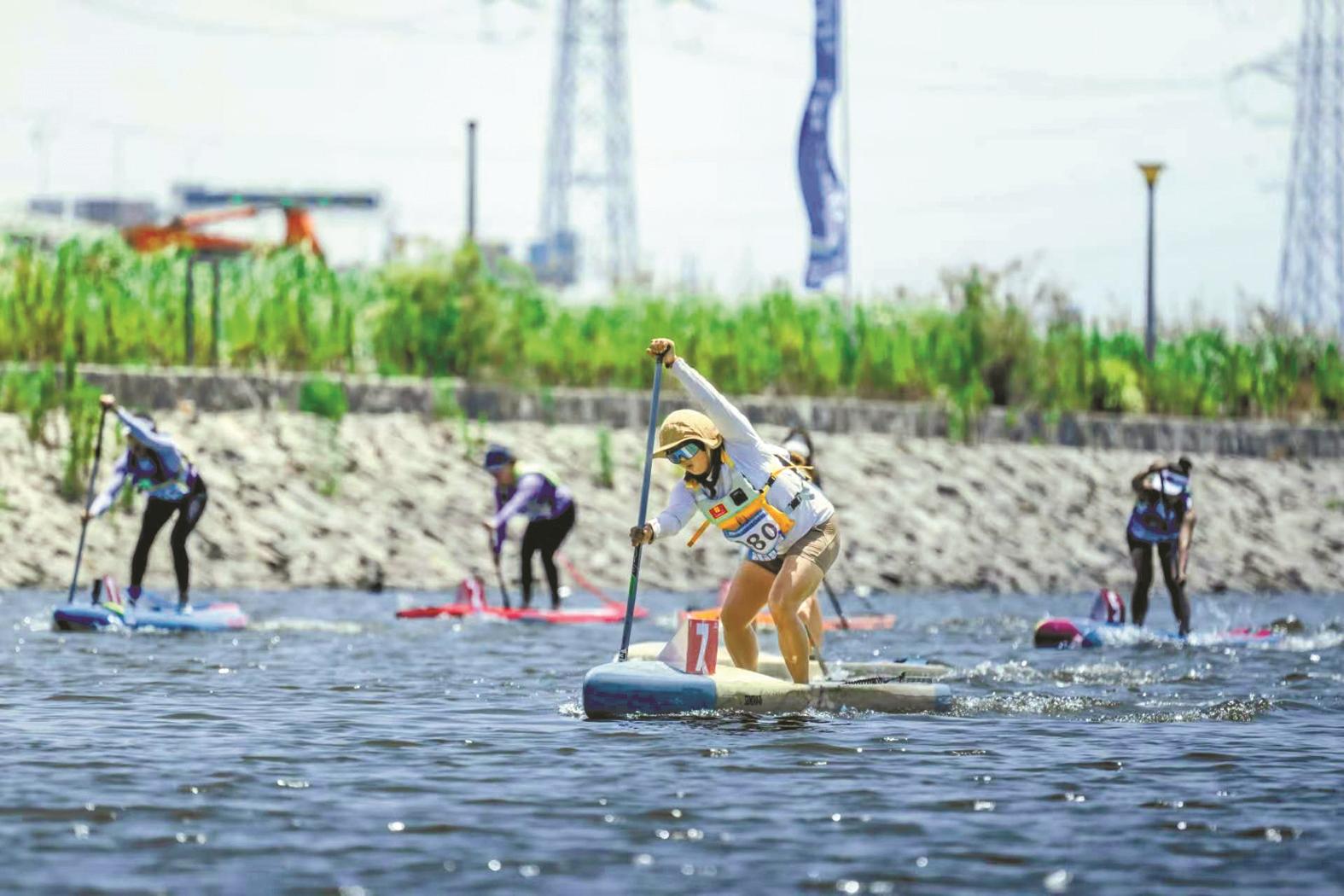 与力量的巅, 他表示 与力量的巅, 他表示