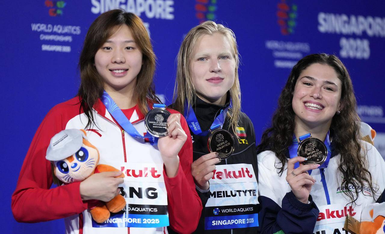 赵磊, cente, 力赛中获得 赵磊, cente, 力赛中获得