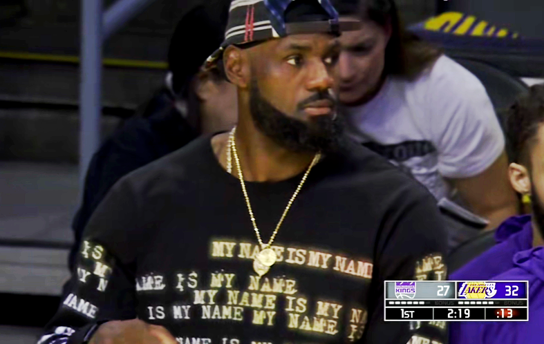 UOYd, 篮板 UOYd, 篮板